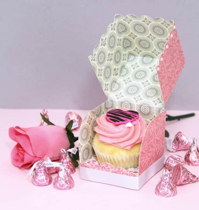 individual cupcake gift boxes        
