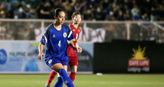 'Hopefully I'll give my mum a reason to book a flight': What's fuelling Western's new Filipina recruit