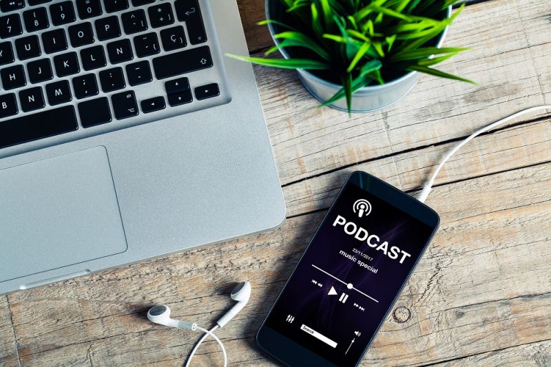 Nghe podcast đang dần trở thành một thói quen phổ biến của Gen Z