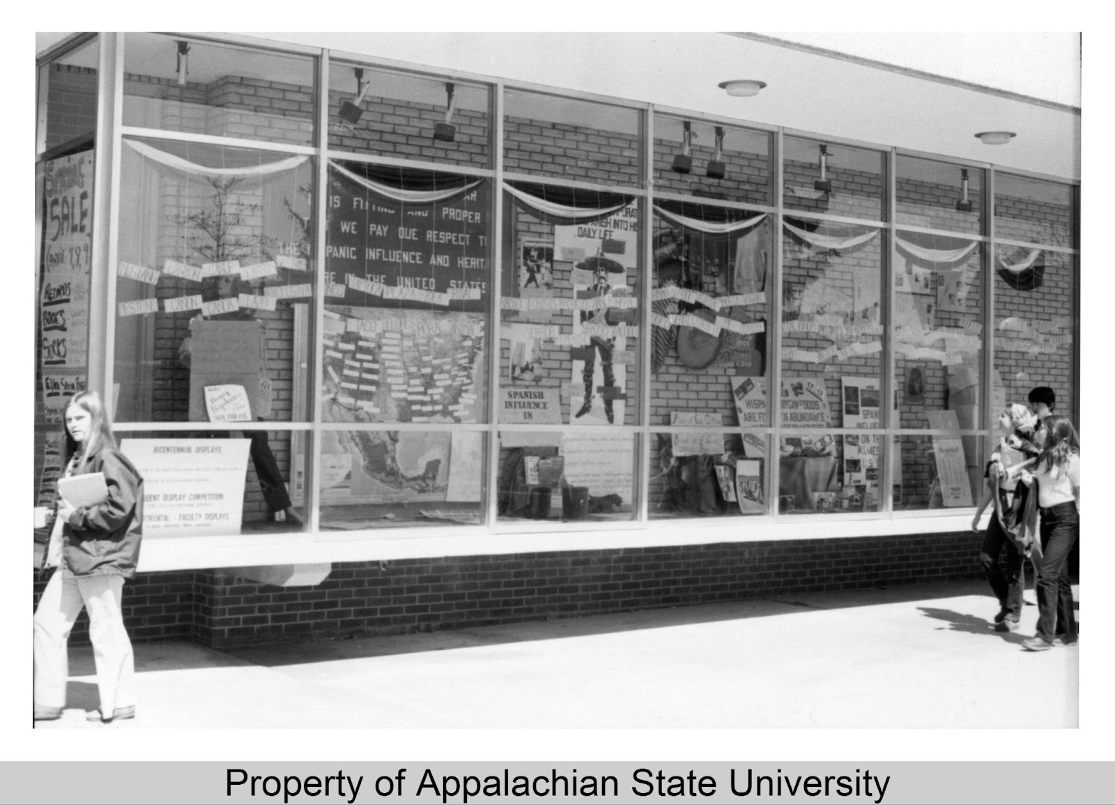 “Bicentennial Display, University Bookstore, 1976, photo 1,” Appalachian State University Libraries Digital Collections, accessed September 20, 2023, https://omeka.library.appstate.edu/items/show/8429.