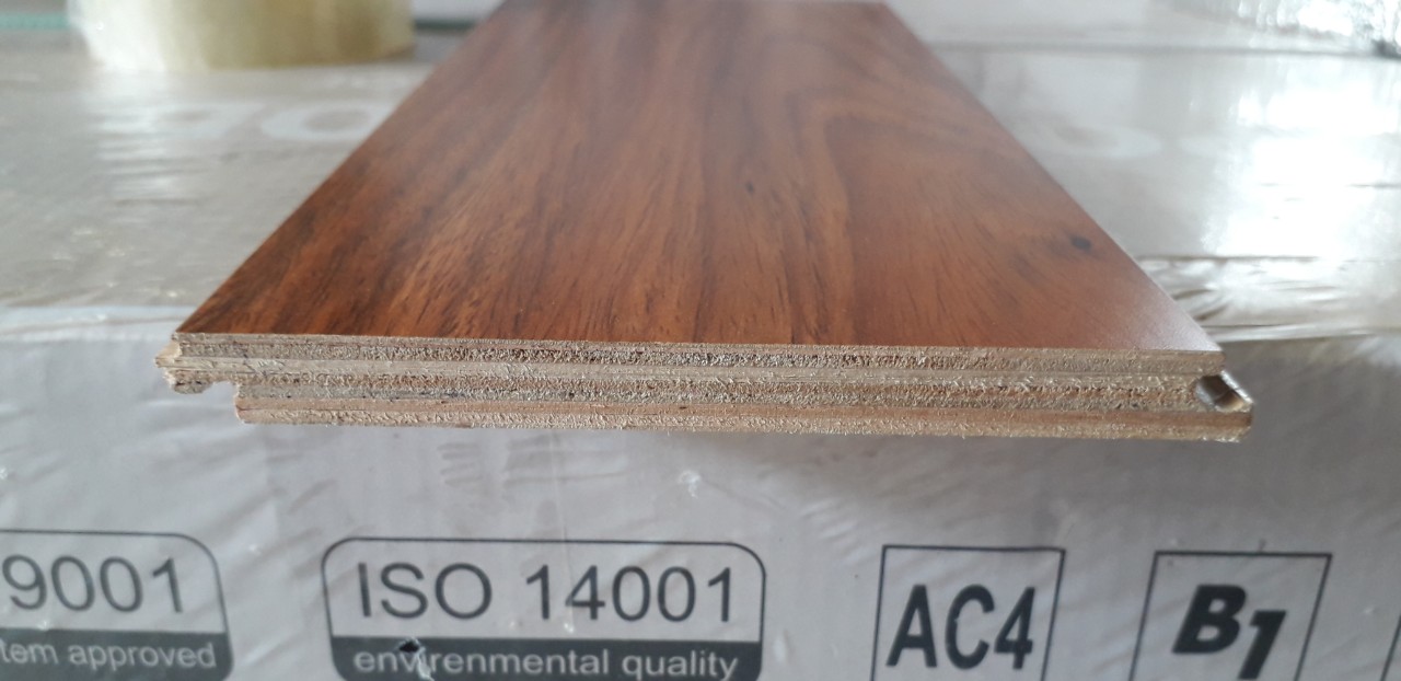 San go Malayfloor Polywood