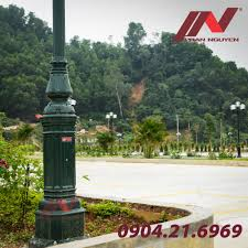 Cột đèn trang trí sân vườn của Phan Nguyễn