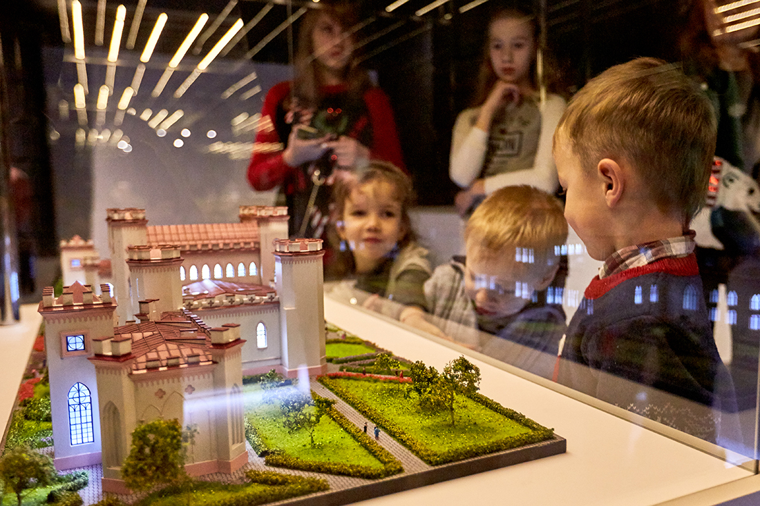  Дворец Пусловских в Коссово в миниатюре