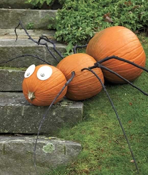 DIY Halloween outdoor decor Spider pumpkin handmade DIY