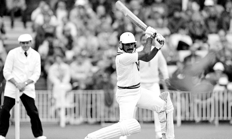 Javed Miandad (Pakistan) -  Top 9 -  Most Double Hundreds In Test
