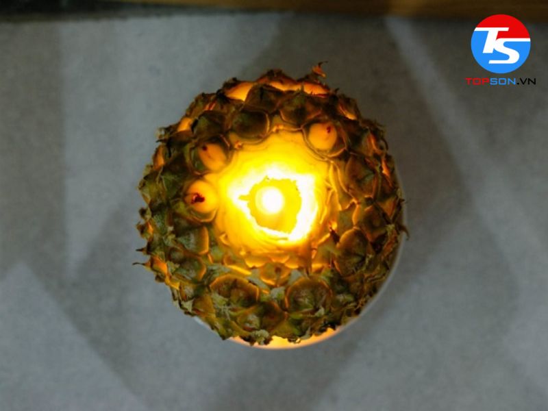 Làm nến thơm bằng dứa - khử mùi hiệu hiệu quả