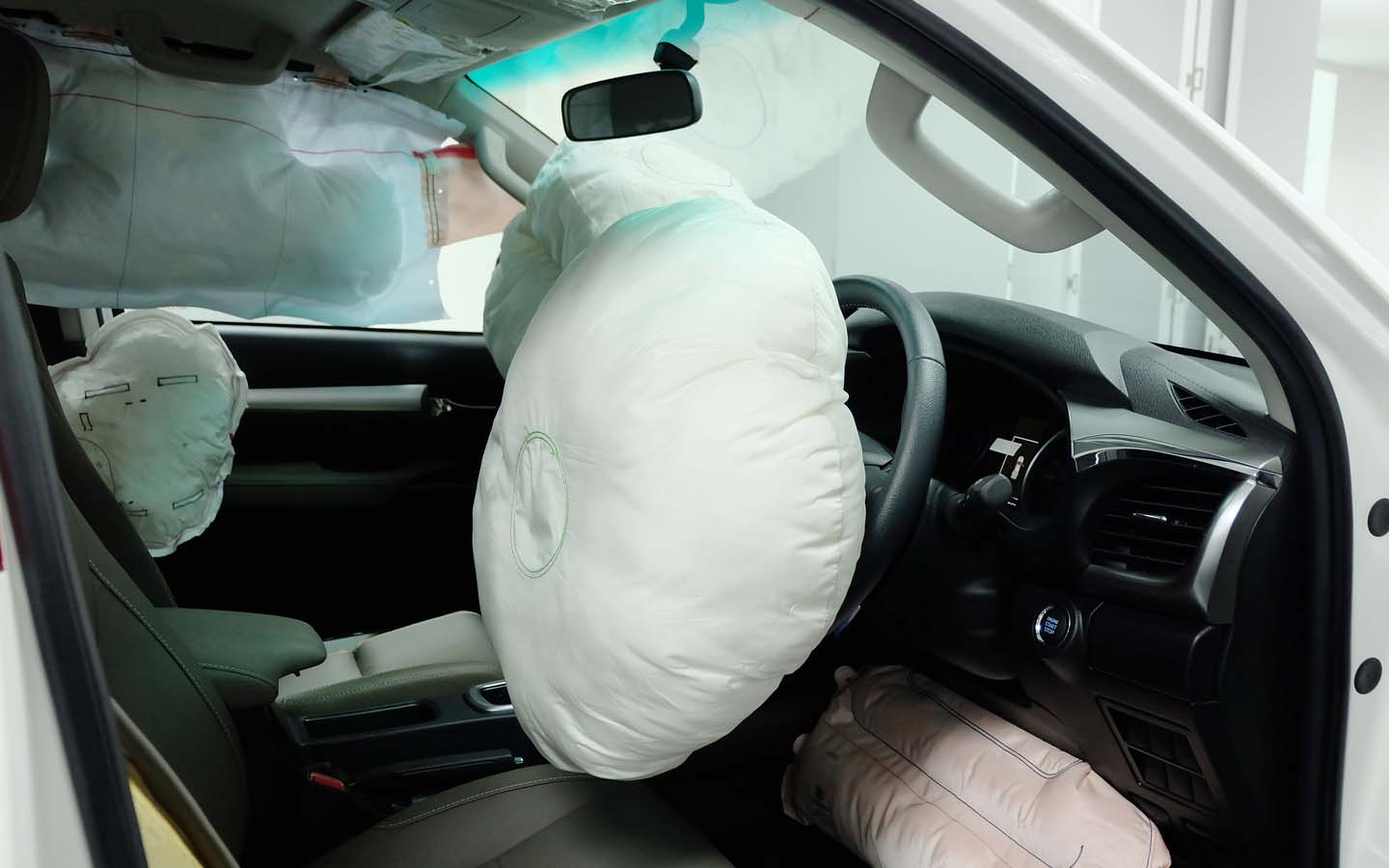 car facts: airbags