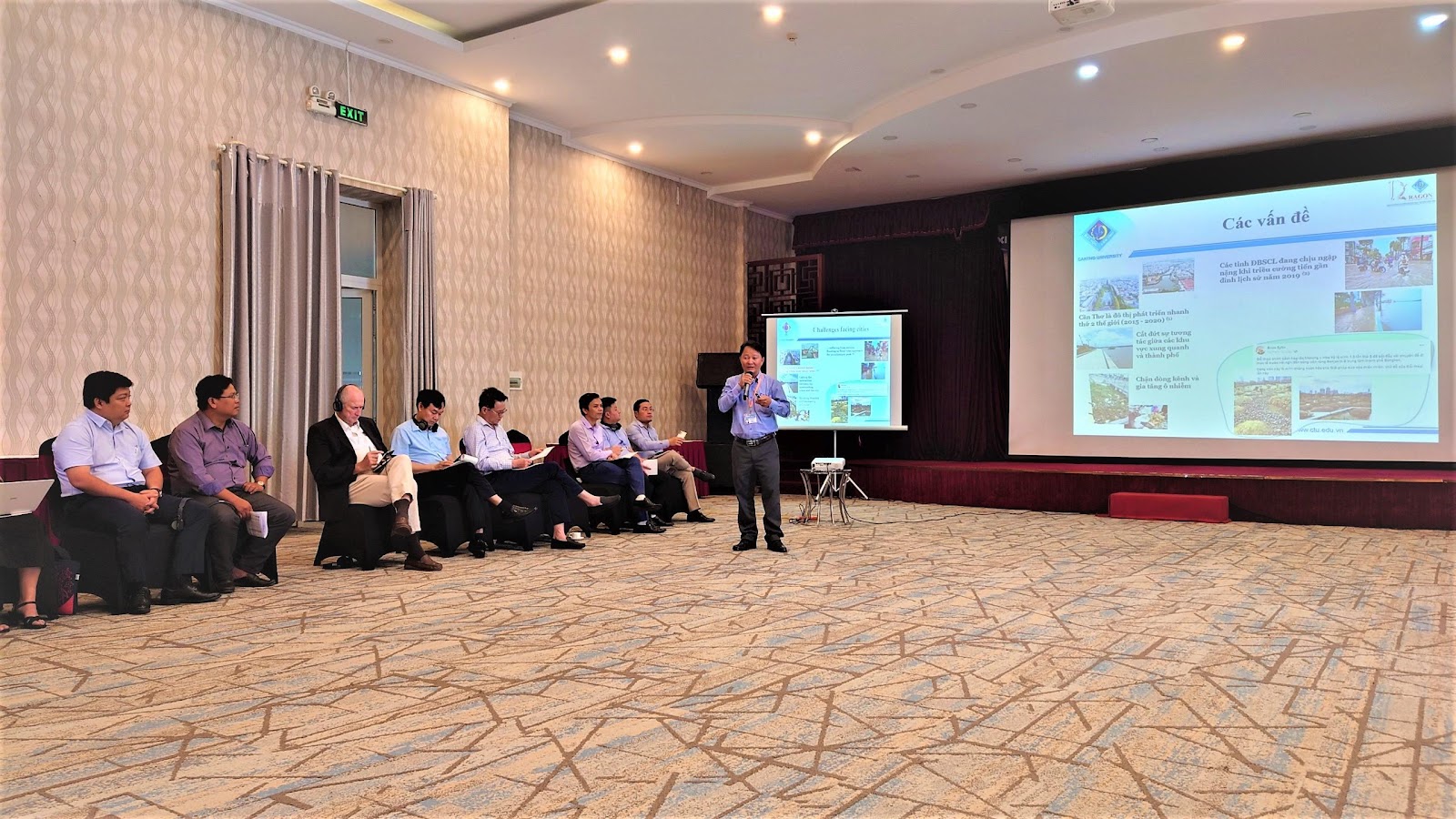 Tham dự hội thảo “Tăng cường khả năng chống chịu khí hậu cho cơ sở hạ tầng ở Đồng bằng sông Cửu Long”