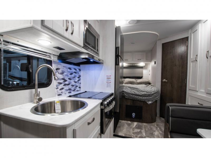 Have this RV delivered straight to your door thanks to our nationwide delivery.