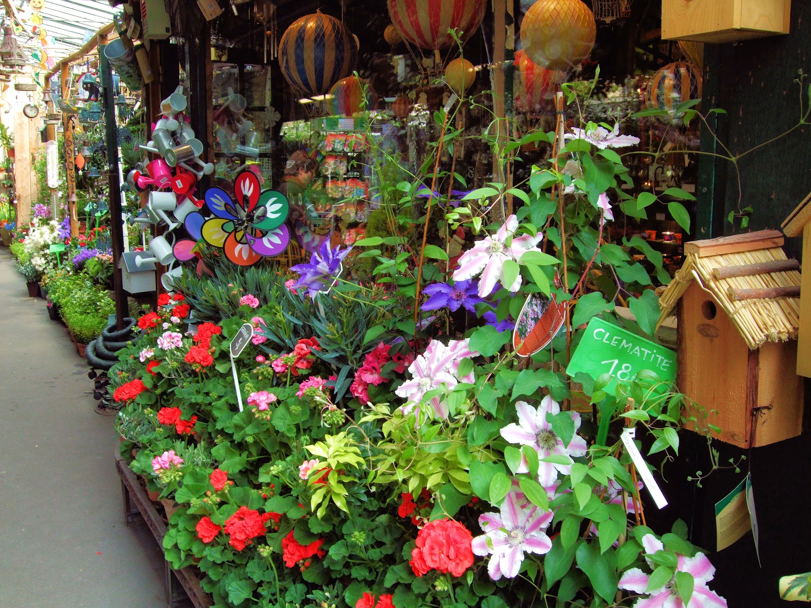 Marché aux Fleurs et aux Oiseaux