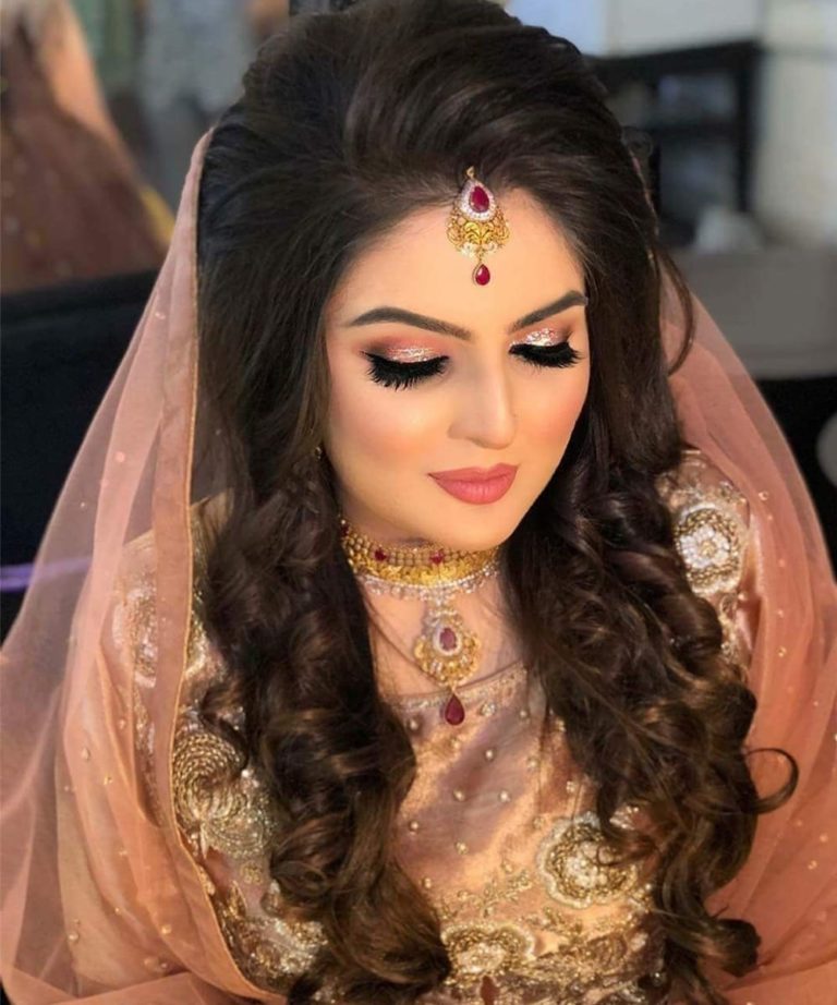 2022 Top Trend Bridal Hairstyles | Parlours India